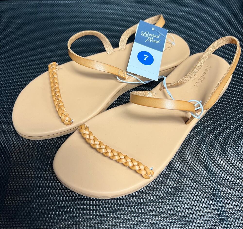 NWT Ladies Universal Thread Tan Tommie Triple Strap Sandals - Size 7